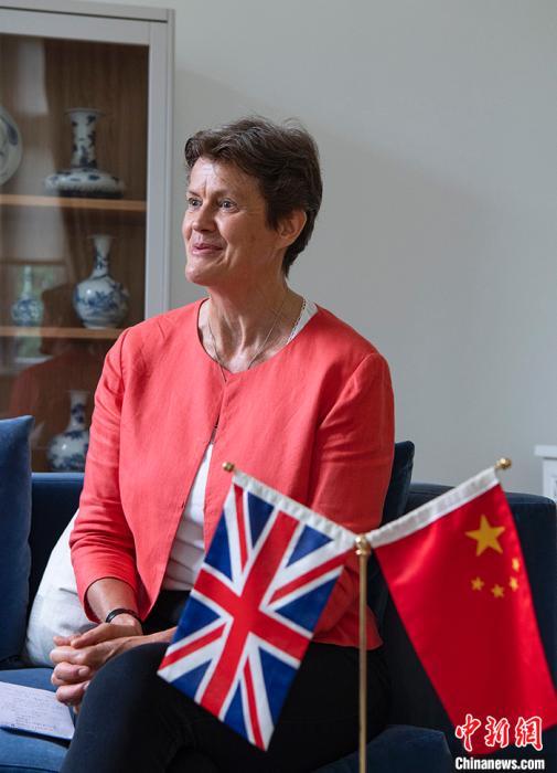 英國(guó)駐華大使吳百納：歡迎更多中國(guó)學(xué)生到英國(guó)留學(xué)